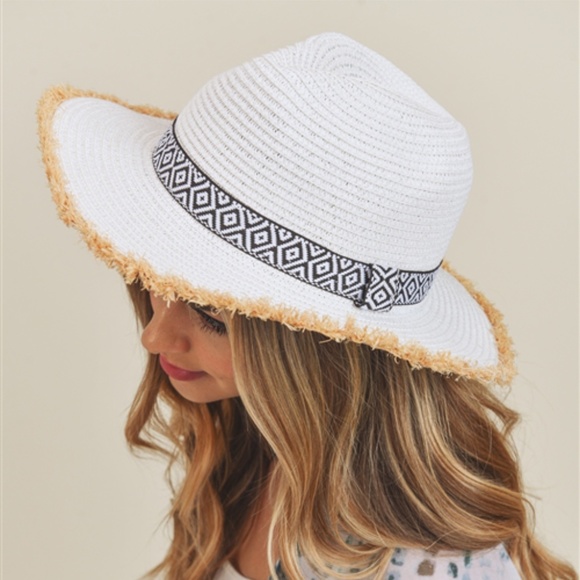 Trend Setter Diva Boutique Accessories - #68 FRAYED TRIM AZTEC STRAW HAT